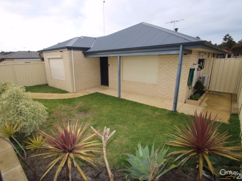 7 Mulga Road, Glen Iris WA 6230