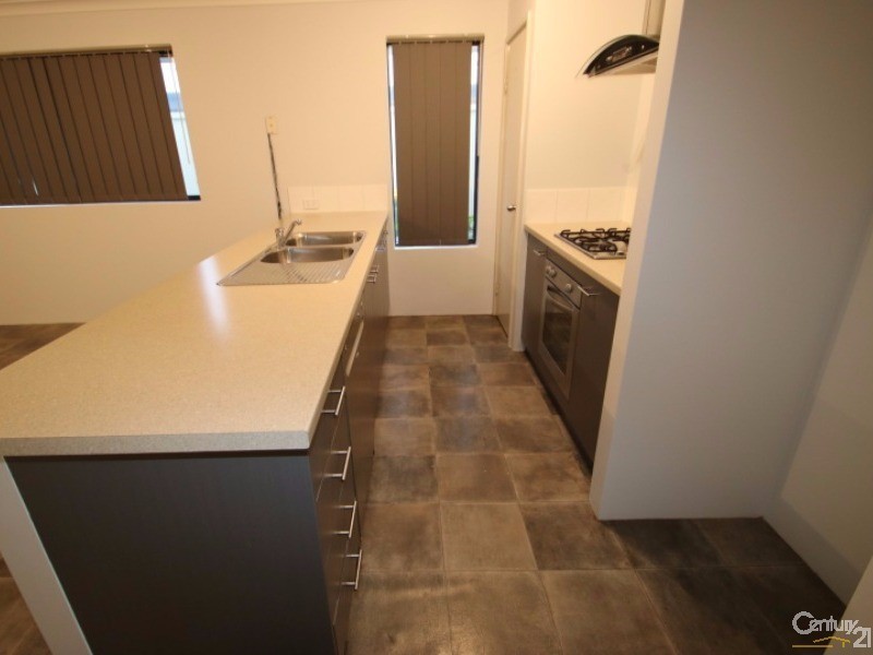 7 Mulga Road, Glen Iris WA 6230