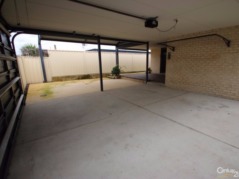 7 Mulga Road, Glen Iris WA 6230