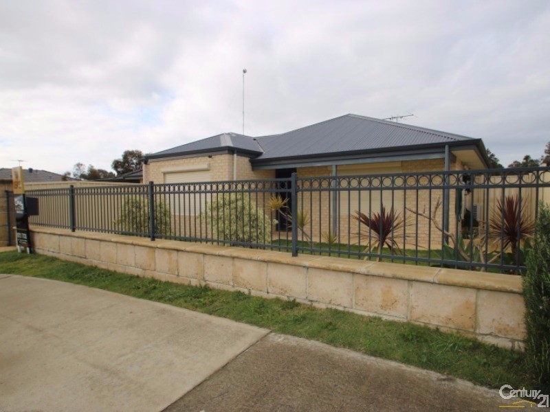 7 Mulga Road, Glen Iris WA 6230