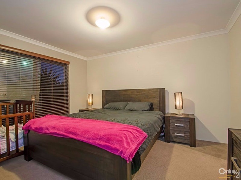 5 Jindalee Way, Millbridge WA 6232