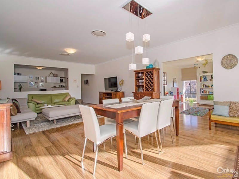 52 Somerville Drive, College Grove WA 6230