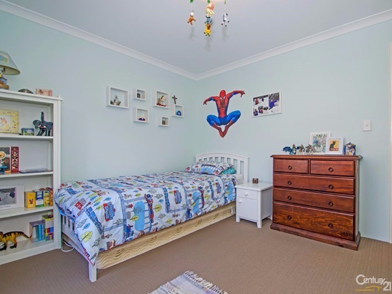 52 Somerville Drive, College Grove WA 6230