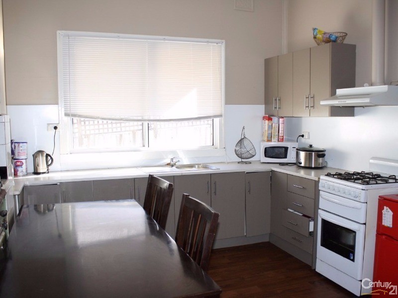 16 Ogden Street, Collie WA 6225