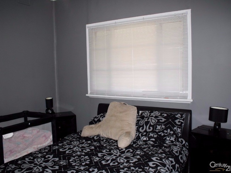 16 Ogden Street, Collie WA 6225