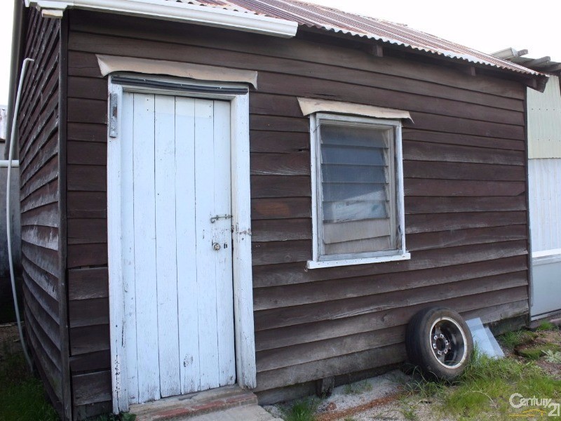 16 Ogden Street, Collie WA 6225