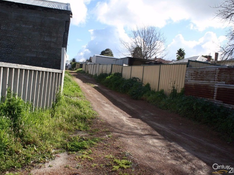 16 Ogden Street, Collie WA 6225