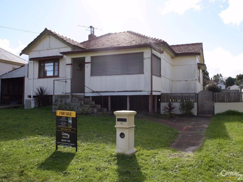 16 Ogden Street, Collie WA 6225