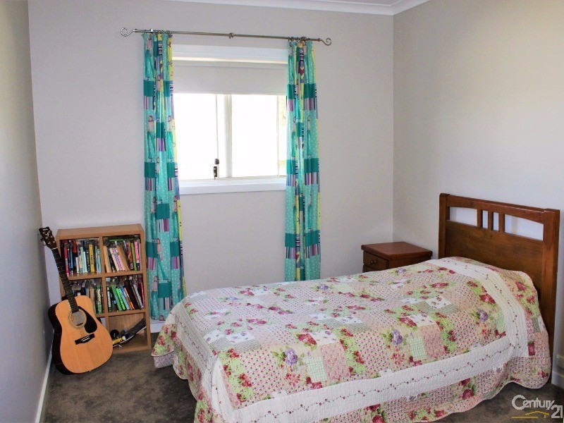 71 Felspar Street, Narrogin WA 6312