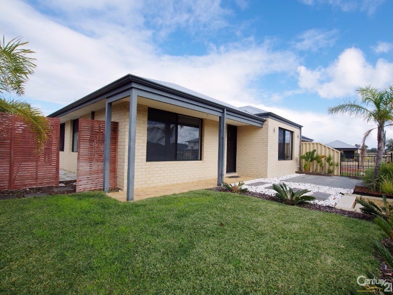 64 Murtin Road, Dalyellup WA 6230