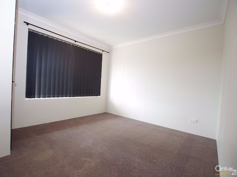 64 Murtin Road, Dalyellup WA 6230