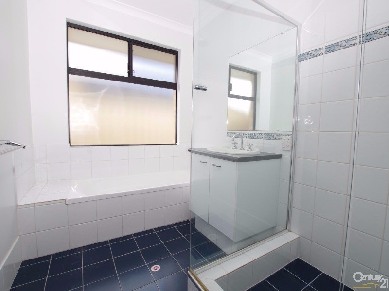 64 Murtin Road, Dalyellup WA 6230