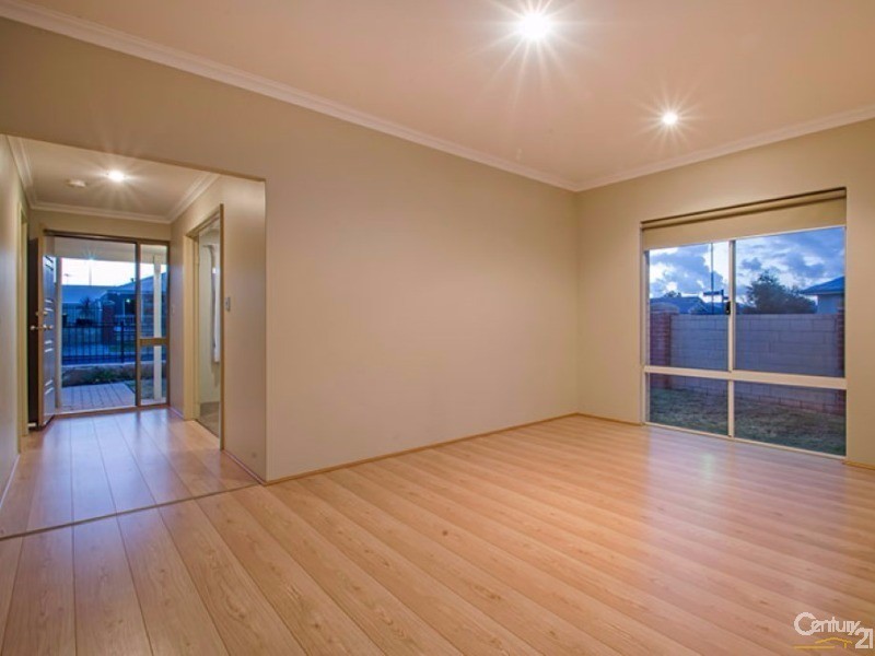 33 Biesiot Street, Carey Park WA 6230