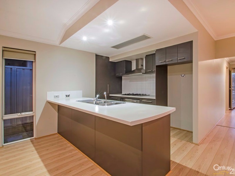 33 Biesiot Street, Carey Park WA 6230