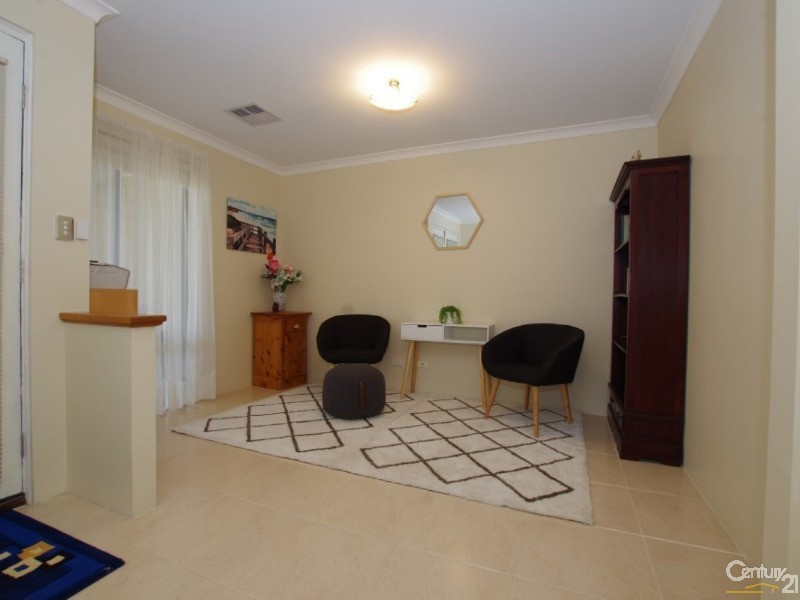 73 Wentworth Drive, Dalyellup WA 6230