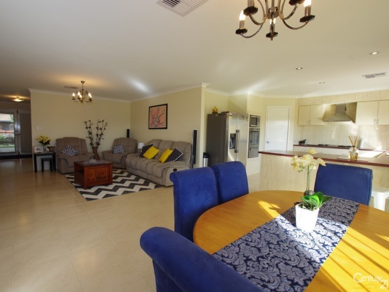 73 Wentworth Drive, Dalyellup WA 6230