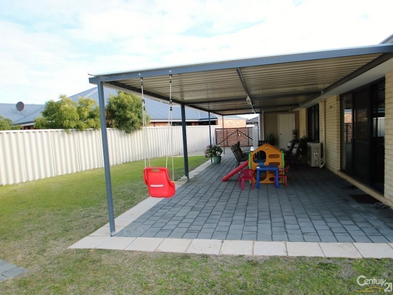 24 Hotham Way, Eaton WA 6232