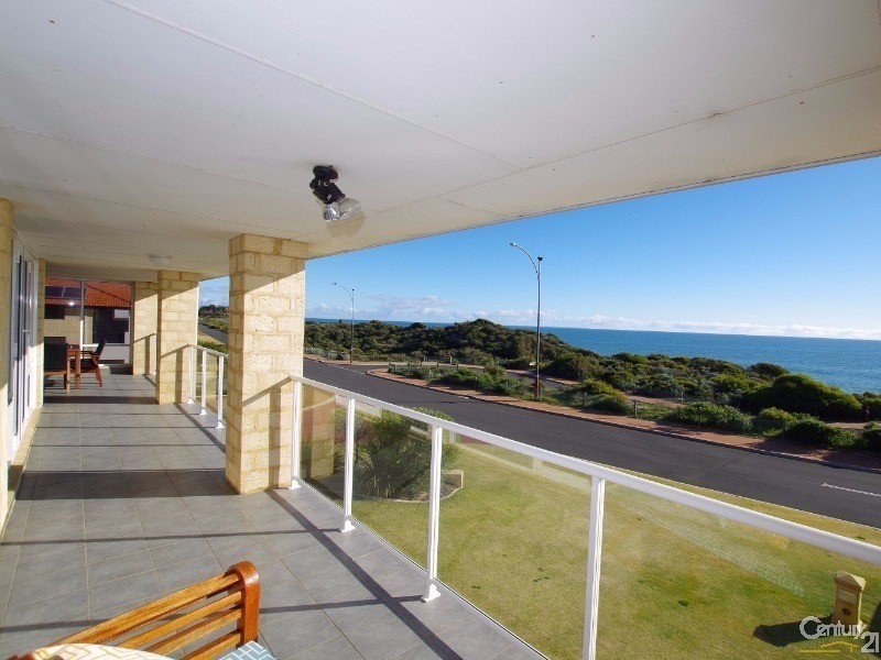 319 Norton Promenade, Dalyellup WA 6230