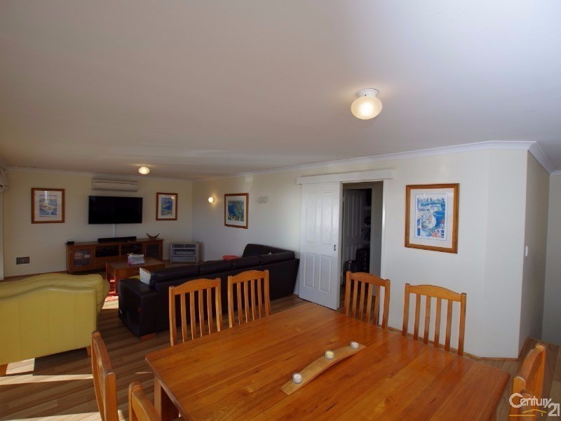 319 Norton Promenade, Dalyellup WA 6230