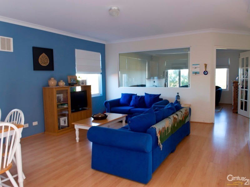 319 Norton Promenade, Dalyellup WA 6230