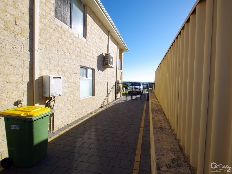 319 Norton Promenade, Dalyellup WA 6230