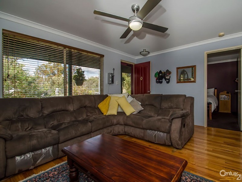 78 Somerville Drive, College Grove WA 6230