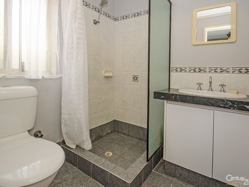 78 Somerville Drive, College Grove WA 6230