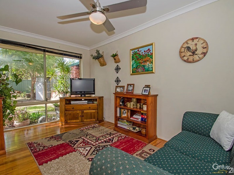 78 Somerville Drive, College Grove WA 6230
