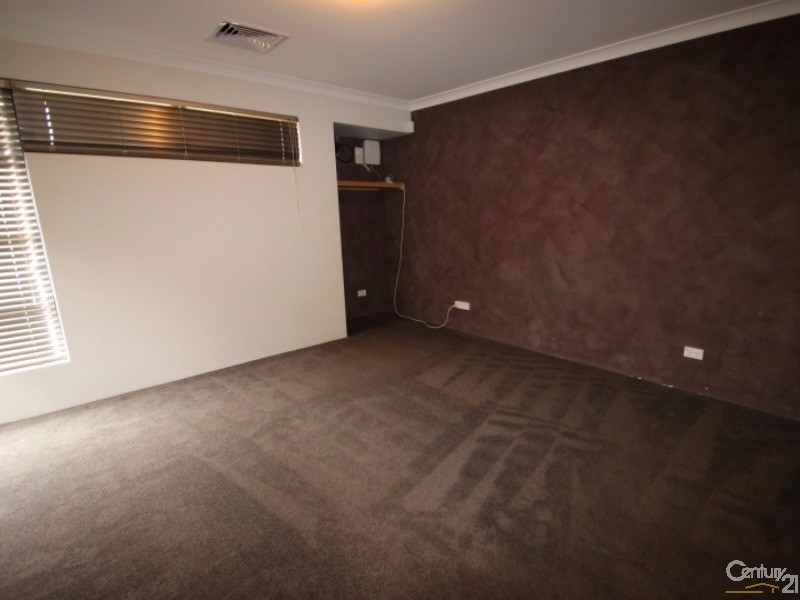 26 Claymore Loop, Dalyellup WA 6230