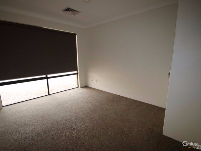 26 Claymore Loop, Dalyellup WA 6230