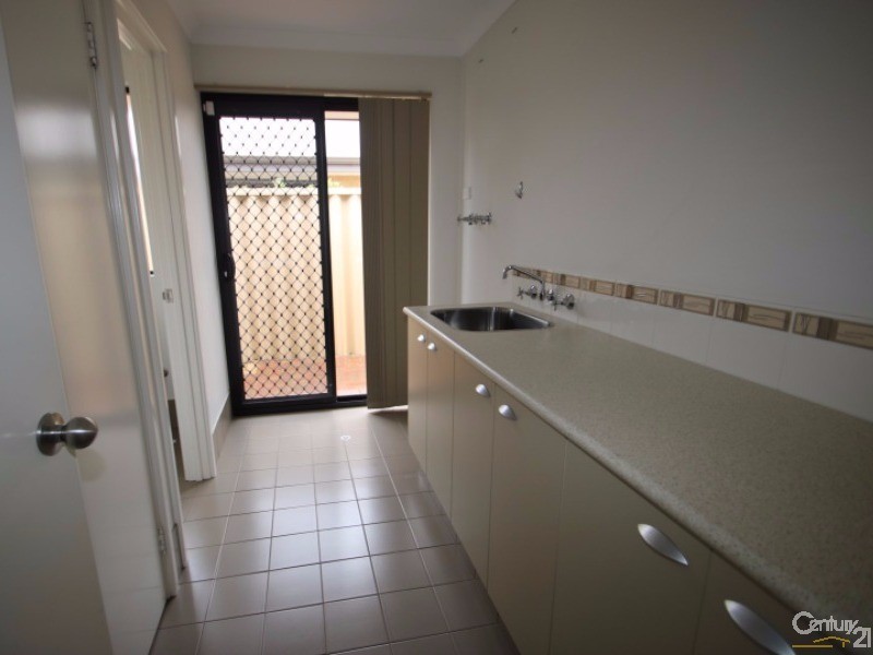 26 Claymore Loop, Dalyellup WA 6230