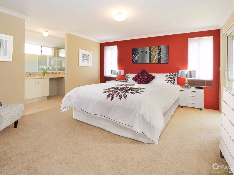 45 Swan Avenue, Millbridge WA 6232