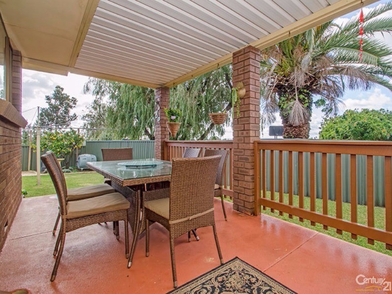 22 Scott Street, Eaton WA 6232