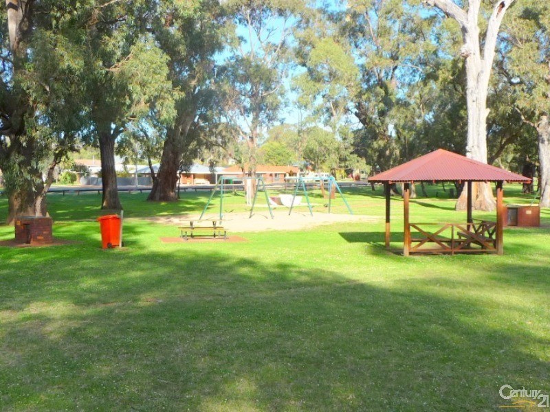2/34 Lockwood Crescent, Withers WA 6230