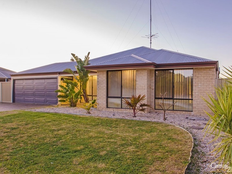 15 Cleveland Bay Avenue, Eaton WA 6232