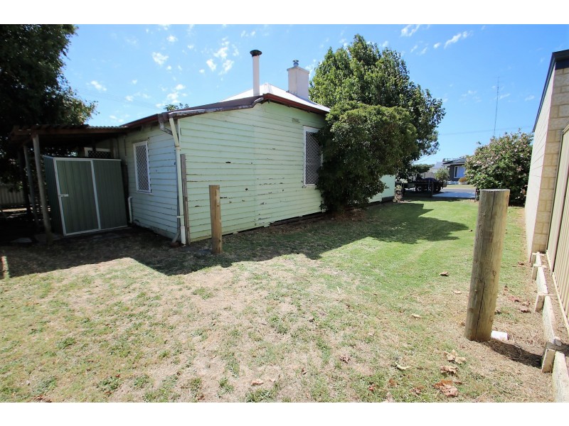 21 Venn Street, East Bunbury WA 6230