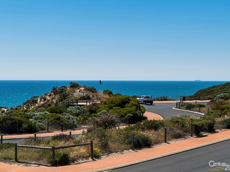 325 Norton Promenade, Dalyellup WA 6230