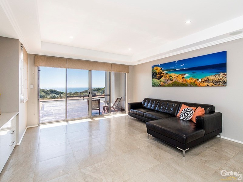 325 Norton Promenade, Dalyellup WA 6230