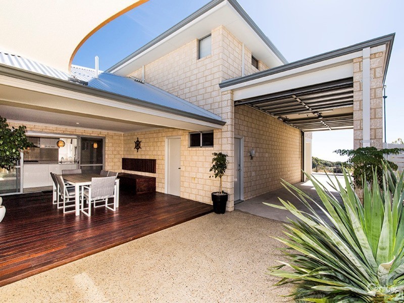325 Norton Promenade, Dalyellup WA 6230
