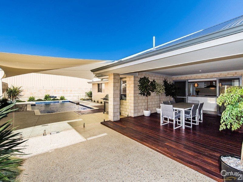 325 Norton Promenade, Dalyellup WA 6230
