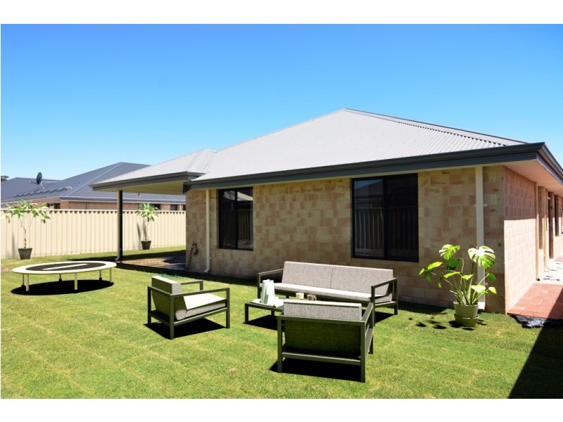 5 Oldfield Street, Millbridge WA 6232