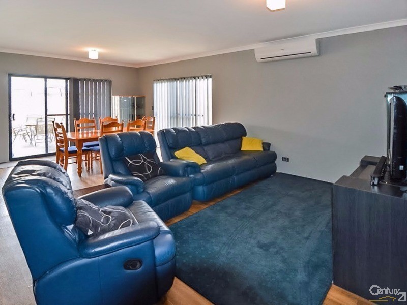 5 Oldfield Street, Millbridge WA 6232