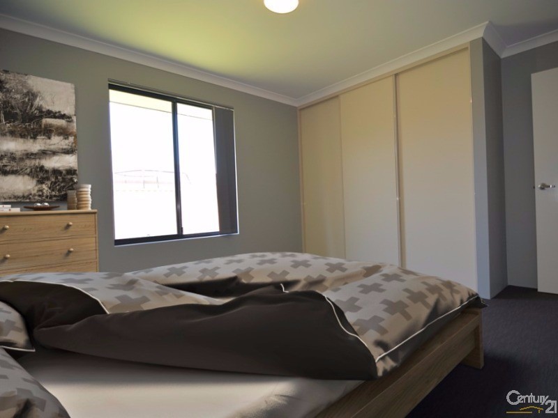 5 Oldfield Street, Millbridge WA 6232