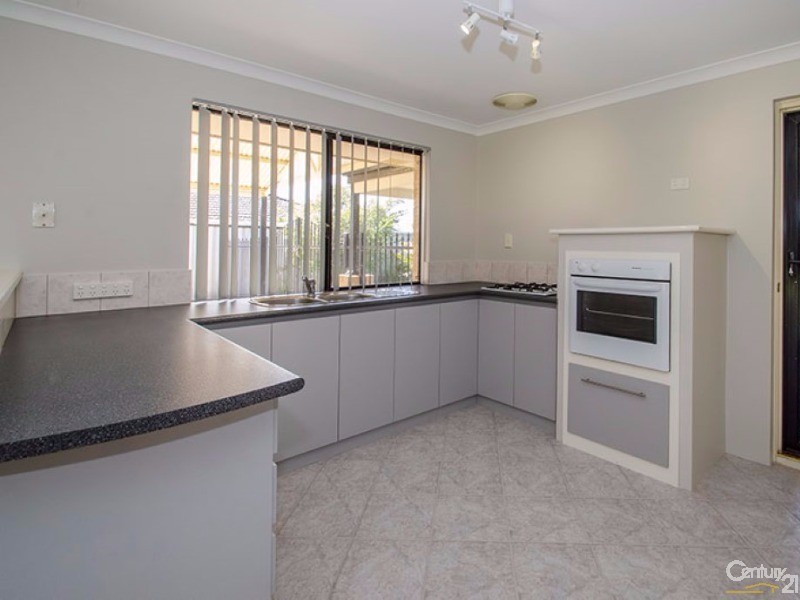 20 Northwood Gardens, Usher WA 6230