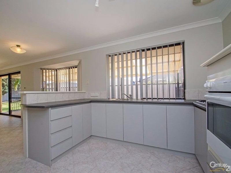 20 Northwood Gardens, Usher WA 6230