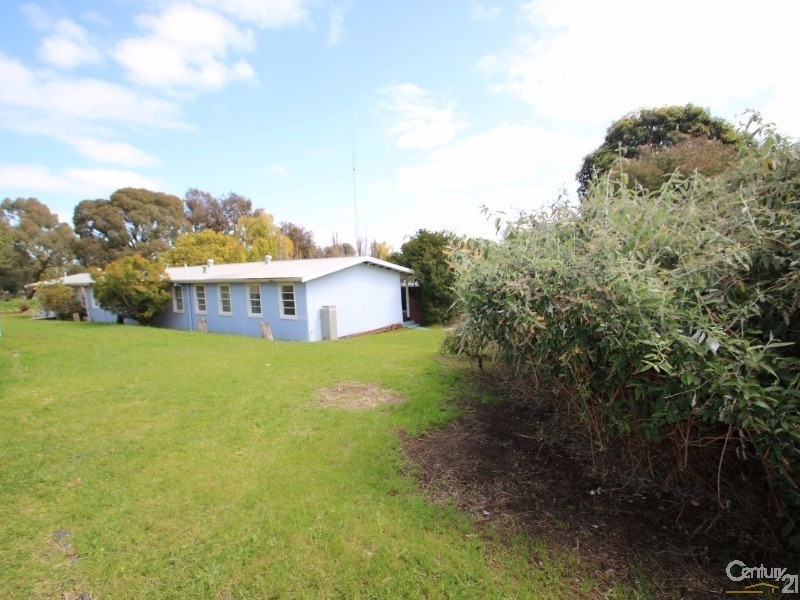 13 McAndrew Street, Brunswick WA 6224