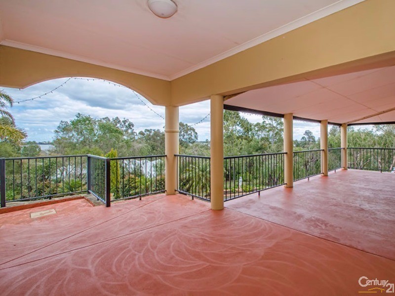 16 Grosmont Glade, Leschenault WA 6233