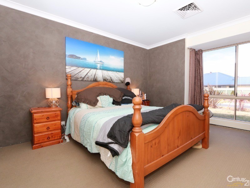 1 Priory Road, Australind WA 6233