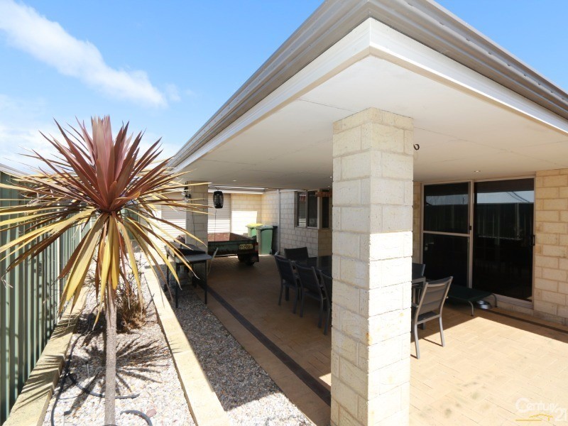 1 Priory Road, Australind WA 6233
