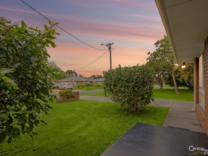 27 Cambridge Crescent, East Bunbury WA 6230